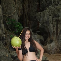 Ramya Pasupuleti: బికినీలో 'సోలో బాయ్' హీరోయిన్ రమ్య పసుపులేటి గ్లామర్ ట్రీట్