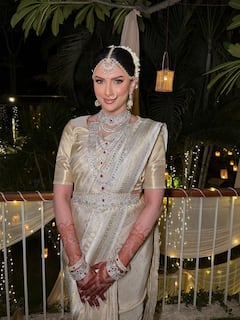 Zainab Ravdjee: పెళ్లి చీరలో జైనాబ్ రావ్జీ... అఖిల్ అక్కినేని భార్య ఫోటోలు