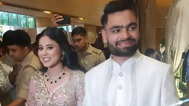 Rinku Singh-Priya Saroj Engagement: रिंकू सिंह और प्रिया सरोज में कौन है ज्यादा पढ़ा-लिखा? यहां जानें