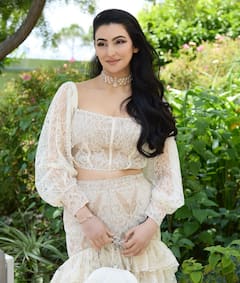 Shalini Passi Stuns In Dreamy Ivory Lace Ensemble, See Pics