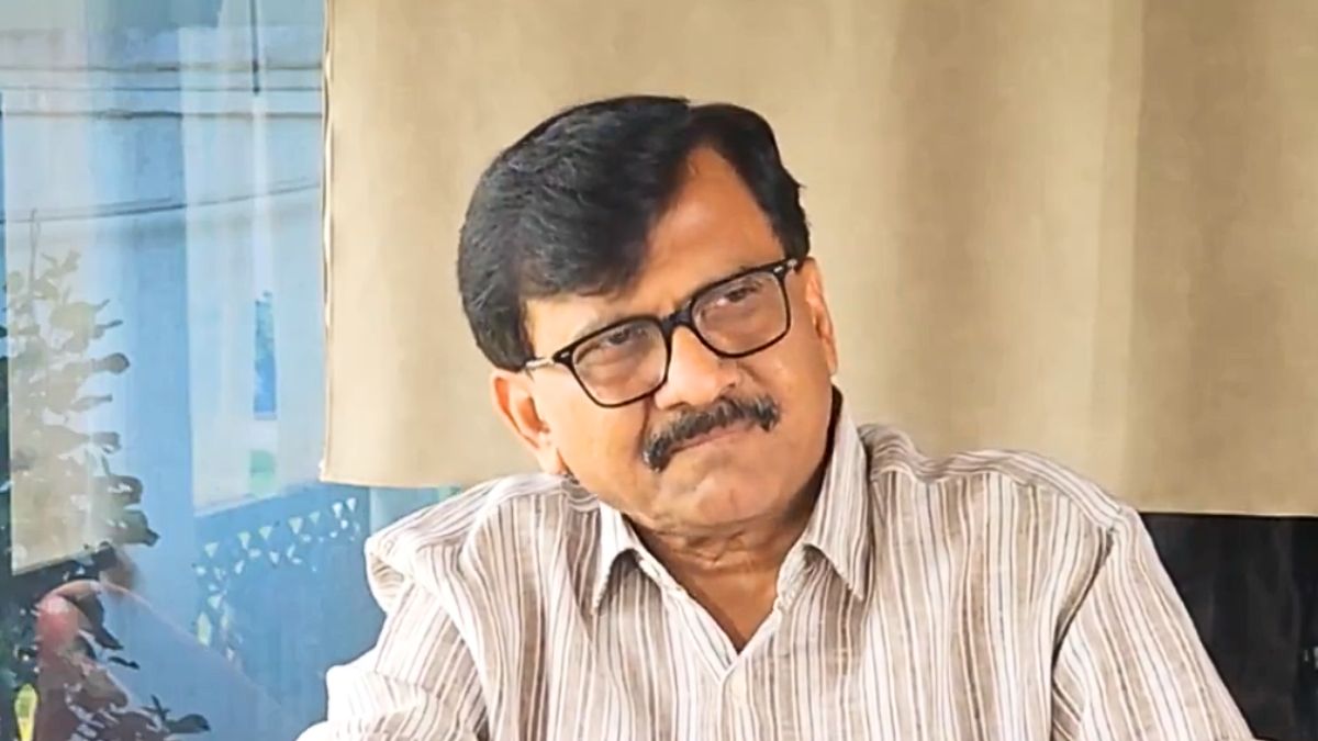 ‘वो ग्रंथ या गीता भी लिख लें, कोई फायदा नहीं होगा’, देवेंद्र फडणवीस के आर्टिकल पर बोले संजय राउत