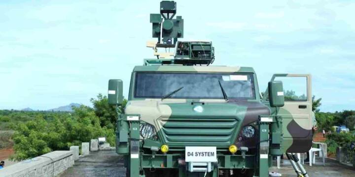 भारत-पाकिस्तान के बीच हालिया घटनाओं से लेकर रूस-यूक्रेन युद्ध तक, ड्रोन ने जंग की दिशा और दशा को पूरी तरह से बदल दिया है. इन्हीं चुनौतियों को देखते हुए दुनिया के प्रमुख देश अब ऐसे हथियार विकसित कर रहे हैं जो न केवल हमला करें बल्कि दुश्मन के ड्रोन से भी रक्षा कर सकें.