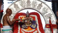 Tirupati News: సకలరోగ నివారకుడు, ప్రకృతికి చైతన్యప్రధాత అయిన సూర్య ప్రభ వాహనంపై వెలిగిపోతున్న స్వామివారు!