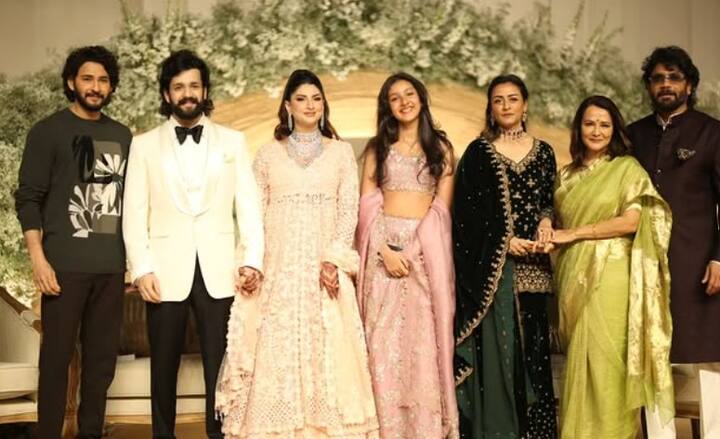In another heartwarming moment from the reception, Telugu superstar Mahesh Babu was seen posing with his wife Namrata Shirodkar and their daughter Sitara. The trio joined the newlyweds Akhil Akkineni and Zainab Ravdjee, along with Akhil’s parents Nagarjuna and Amala Akkineni, for a memorable family photograph.