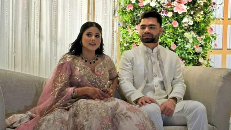  रिंकू सिंह या प्रिया सरोज, कौन है ज्यादा अमीर? जानें दोनों की नेट वर्थ