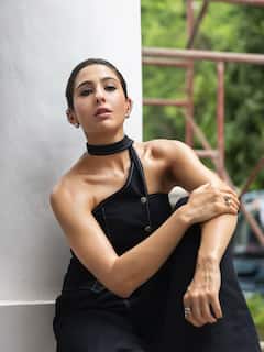 Sara Ali Khan Serves Monochrome Muse Energy In Edgy Black Co-Ord Set