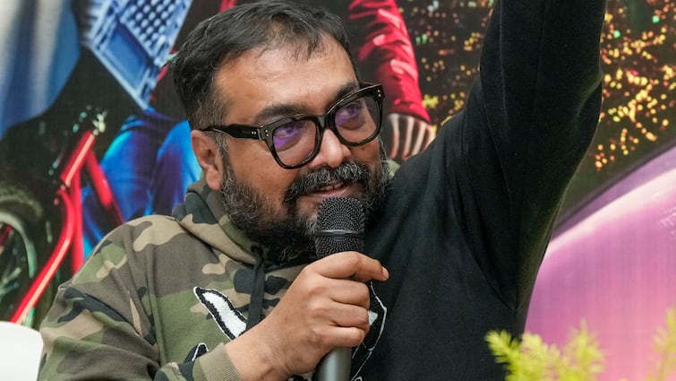 Anurag Kashyap Hits Back At Netflix CEO’s Sacred Games Dig Anurag Kashyap Hits Back At Netflix CEO’s Sacred Games Dig