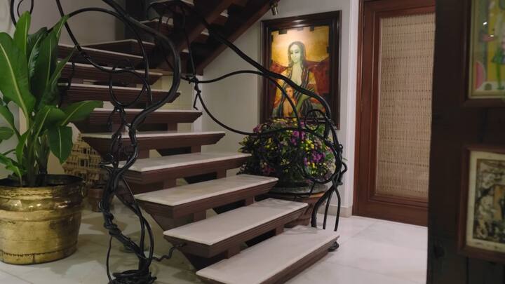 There are terraces and other beautiful rooms on the second floor. The actor told that after these stairs, the house has been connected to the house.