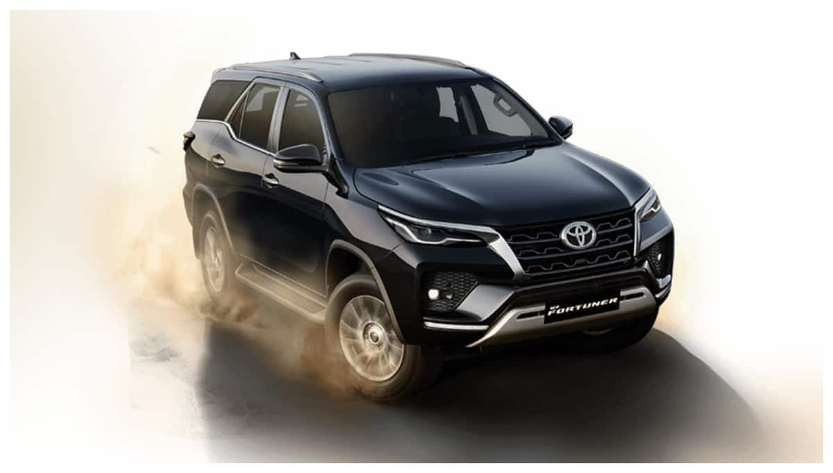 Toyota Fortuner 2026: அப்க்ரேடட் ராஜாவாக வரும் டொயோட்டா ஃபார்ட்சுனர் - உள்ளே, வெளியே - குவியும் மாற்றங்கள்
