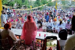 CM ਮਾਨ ਦੀ ਪਤਨੀ ਗੁਰਪ੍ਰੀਤ ਕੌਰ ਨੇ ਲੁਧਿਆਣਾ ਜ਼ਿਮਨੀ ਚੋਣਾਂ ‘ਚ ਕੀਤਾ ਪ੍ਰਚਾਰ, ਦੇਖੋ ਤਸਵੀਰਾਂ