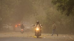 दिल्ली में गर्मी का कहर जारी! चलेंगी तेज धूल भरी हवाएं! IMD ने बताया कब मिलेगी राहत