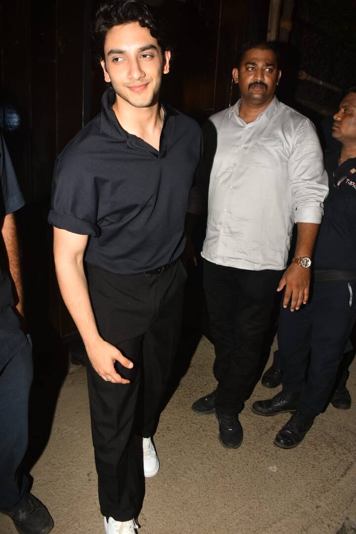 वहीं सोनम के बर्थडे बैश में वेदांग रैना भी स्टाइलिश अंदाज में स्पॉट हुए.