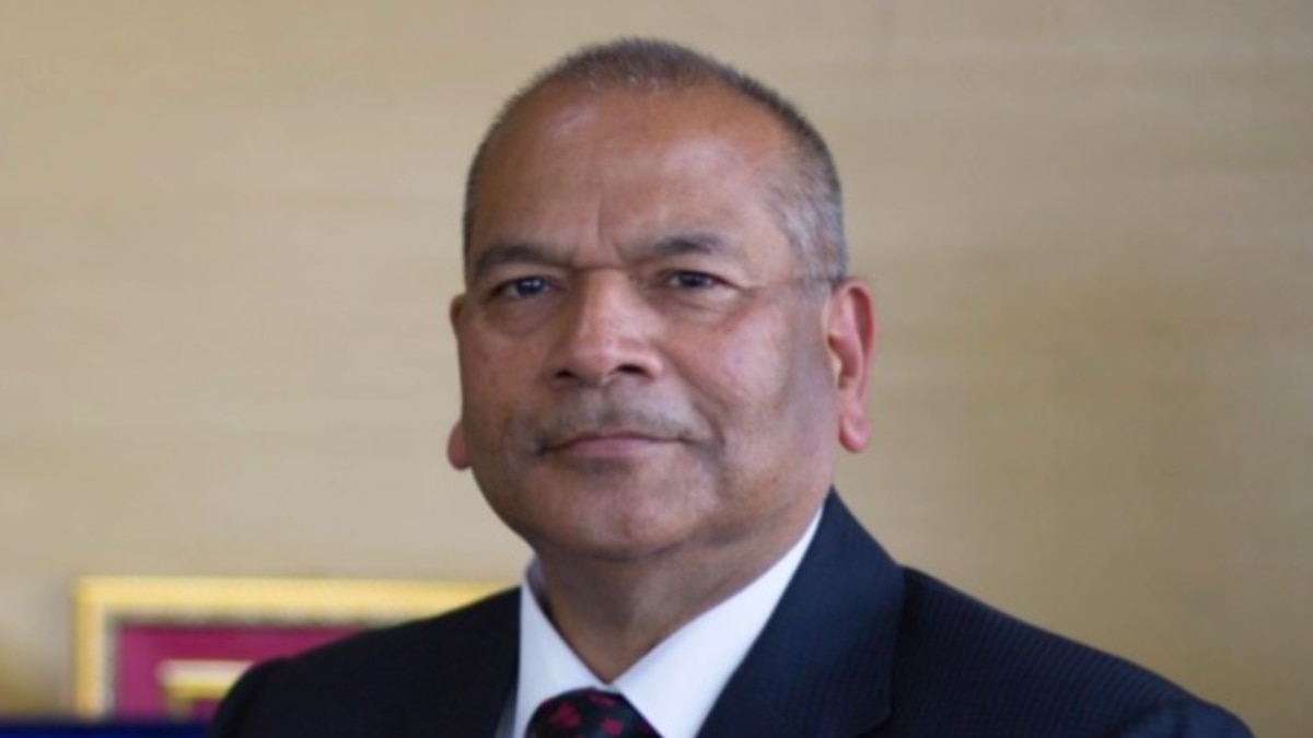 Sonam Raghuwanshi: राजा और सोनम रघुवंशी मामले पर UP के पूर्व DGP विक्रम सिंह का बड़ा खुलासा, ‘जिस तरह से एक…’