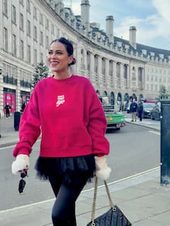 निया शर्मा ने शेयर की इंग्लैंड वेकेशन की फोटोज, स्टाइलिश अंदाज में बिखेरा फैशन का जलवा