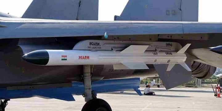 रुद्रम-2 को सबसे पहले हाई-लेवल की टेस्टिंग में सफलता मिली है. मई 2024 में ओडिशा तट से सुखोई-30MKI विमान से इसकी टेस्टिंग की गई थी जो सफल रही. इसे जल्द ही वायुसेना के बेड़े में शामिल किया जा सकता है. यह मिसाइल रूसी Kh-31 की जगह लेगी.