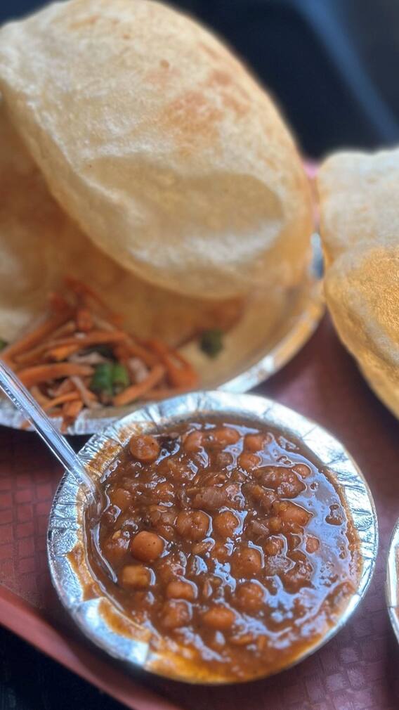 भारत के बड़े शहरों में सुबह की परफेक्ट शुरुआत के लिए टॉप ब्रेकफास्ट स्पॉट्स