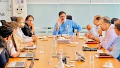 नोएडा इंटरनेशनल एयरपोर्ट के लिए किसानों से किया वादा पूरा, इनके लिए खुला जॉब पोर्टल