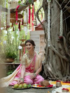 Ankita Walavalkar: कोकण हार्टेड गर्लची पहिलीच वटपौर्णिमा; नऊवारी नेसून केली पूजा!