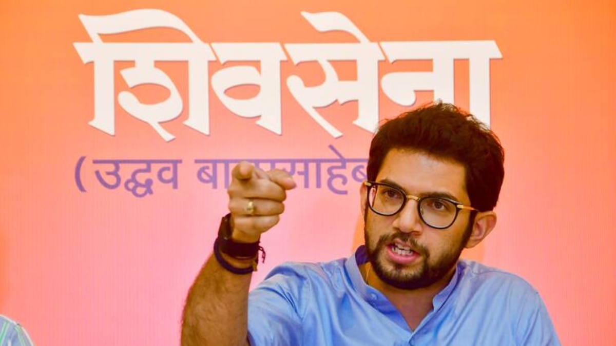 Maharashtra: ‘उन्हें धारावी में कदम रखने नहीं देंगे, उनके सीने पर पैर रखकर…’, आदित्य ठाकरे ने किसे दी चेतावनी?