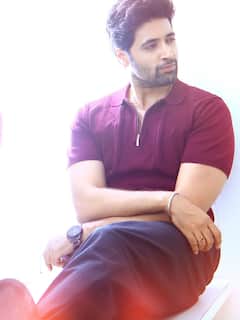 Adivi Sesh : అడివి శేష్ లేటెస్ట్ ఫోటోలు.. ఈ బ్యాచ్​లర్​ గూఢచారి కాదు, 40 ఏళ్ల ప్లమ్ కేక్