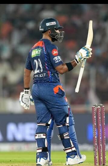 ਕ੍ਰਿਕਟ ਪ੍ਰੇਮੀਆਂ ਨੂੰ ਝਟਕਾ, ਧਮਾਕੇਦਾਰ ਬੱਲੇਬਾਜ਼ ਨੇ ਅਚਾਨਕ ਲਿਆ ਸੰਨਿਆਸ...