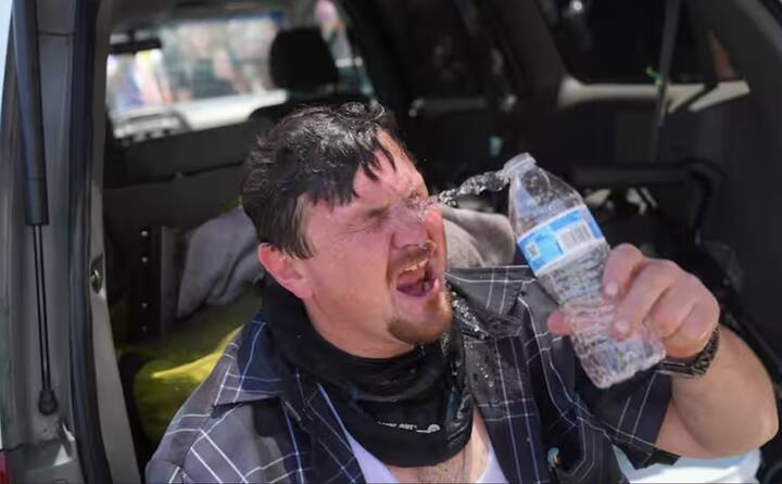 ਡੋਨਾਲਡ ਟਰੰਪ ਵੱਲੋਂ ਨੈਸ਼ਨਲ ਗਾਰਡ ਦੀ ਤਾਇਨਾਤੀ ਤੋਂ ਬਾਅਦ, ਹਫੜਾ-ਦਫੜੀ ਹੋਰ ਵੱਧ ਗਈ। ਹਜ਼ਾਰਾਂ ਪ੍ਰਦਰਸ਼ਨਕਾਰੀ ਸੜਕਾਂ 'ਤੇ ਉਤਰ ਆਏ। ਨੈਸ਼ਨਲ ਹਾਈਵੇਅ-101 ਨੂੰ ਰੋਕ ਦਿੱਤਾ ਗਿਆ ਅਤੇ ਕੁਝ ਹੀ ਸਮੇਂ ਵਿੱਚ ਦਰਜਨਾਂ ਵਾਹਨ ਅੱਗ ਦੀ ਲਪੇਟ ਵਿੱਚ ਆ ਗਏ।