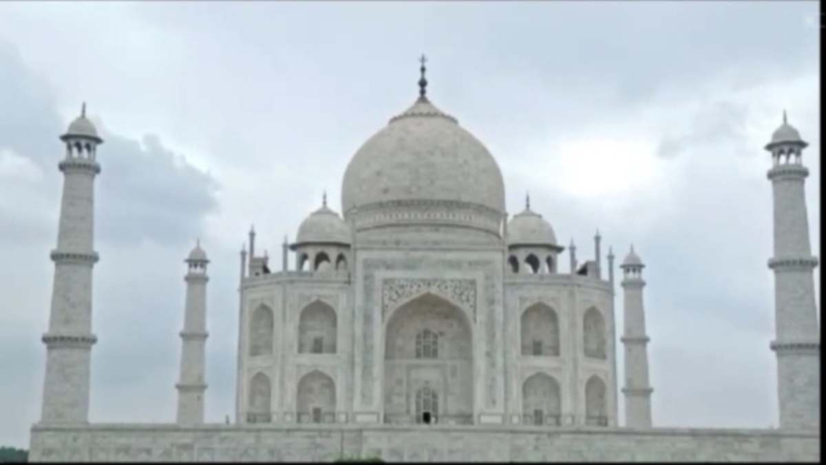 ताज नगरी आगरा में भीषण गर्मी, प्रशासन ने जारी की चेतावनी , गर्मी से बचाव की दी सलाह