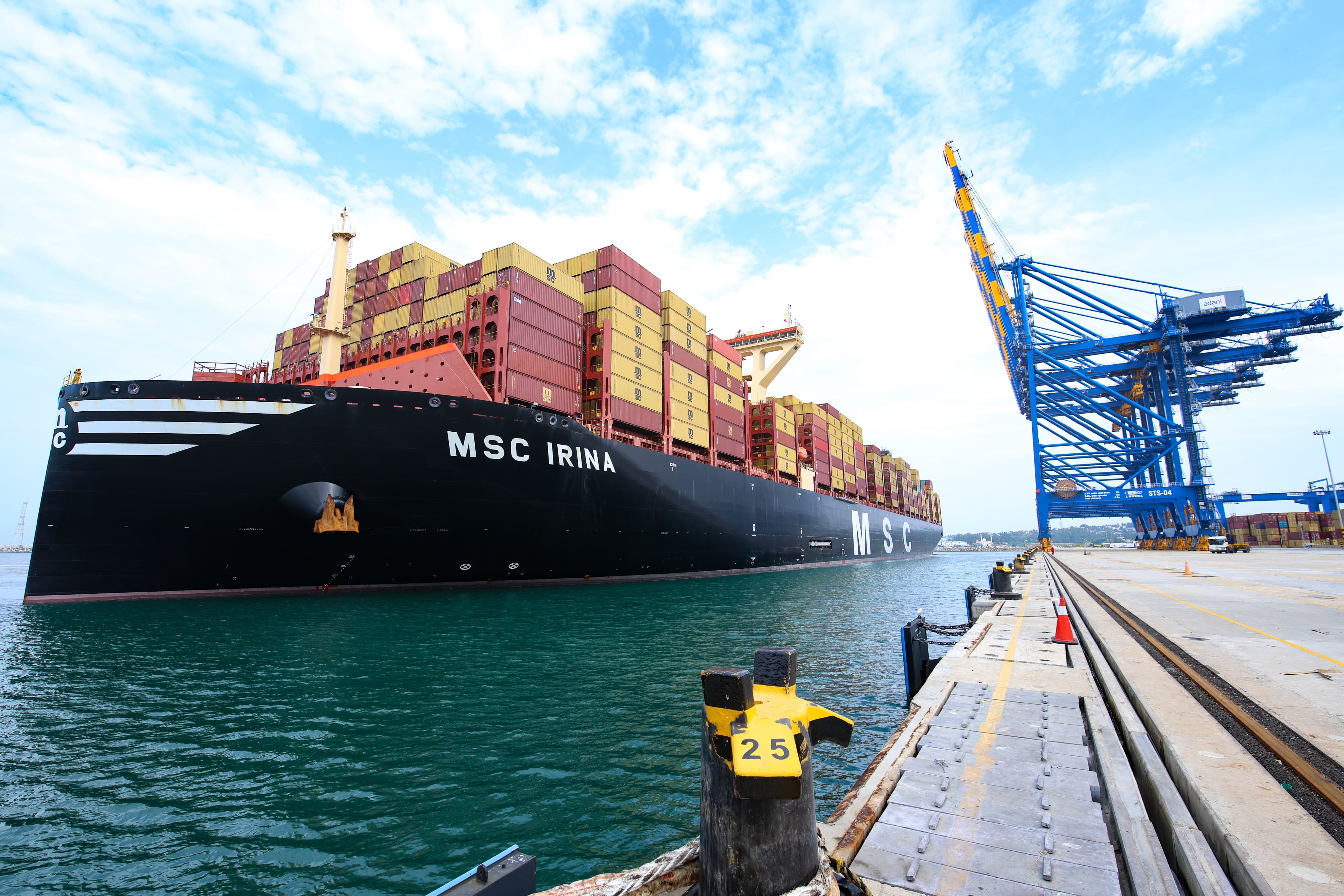 MSC IRINA : ভিজিনজাম আন্তর্জাতিক সমুদ্রবন্দরে নোঙর করল বিশ্বের বৃহত্তম পণ্যবোঝাই জাহাজ, এমএসসি ইরিনার ঐতিহাসিক আত্মপ্রকাশ 