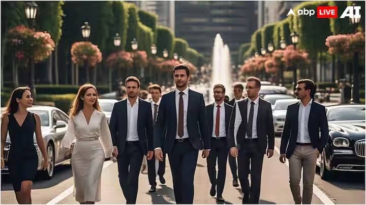 સ્વિટ્ઝર્લૅન્ડમાં, દરેક 7મો વ્યક્તિ કરોડપતિ છે અને ખૂબ જ વૈભવી જીવન જીવે છે. અહીં માથાદીઠ આવક પણ વિશ્વના ઘણા વિકસિત દેશો કરતા વધારે છે. સંપત્તિની દ્રષ્ટિએ પણ, આ દેશે અમેરિકાને પાછળ છોડી દીધું છે.