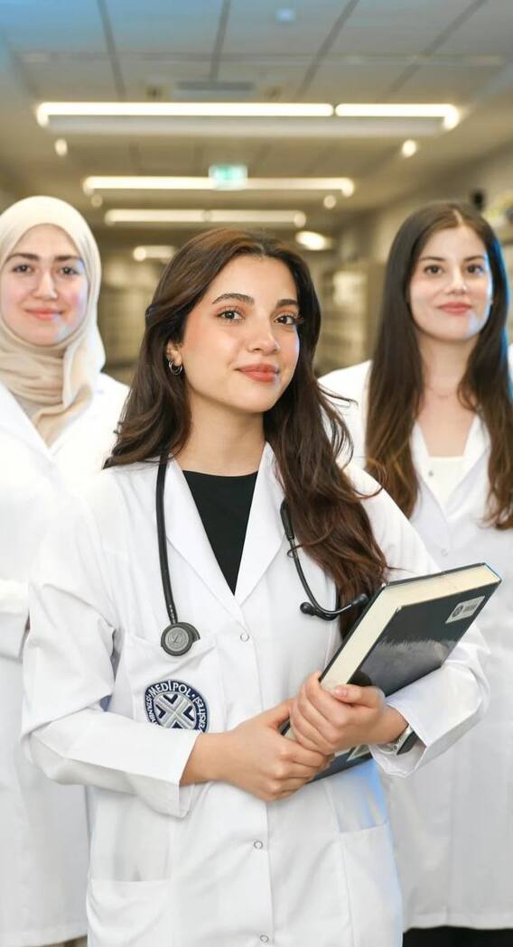 इस देश में होती है मेडिकल की सबसे सस्ती पढ़ाई