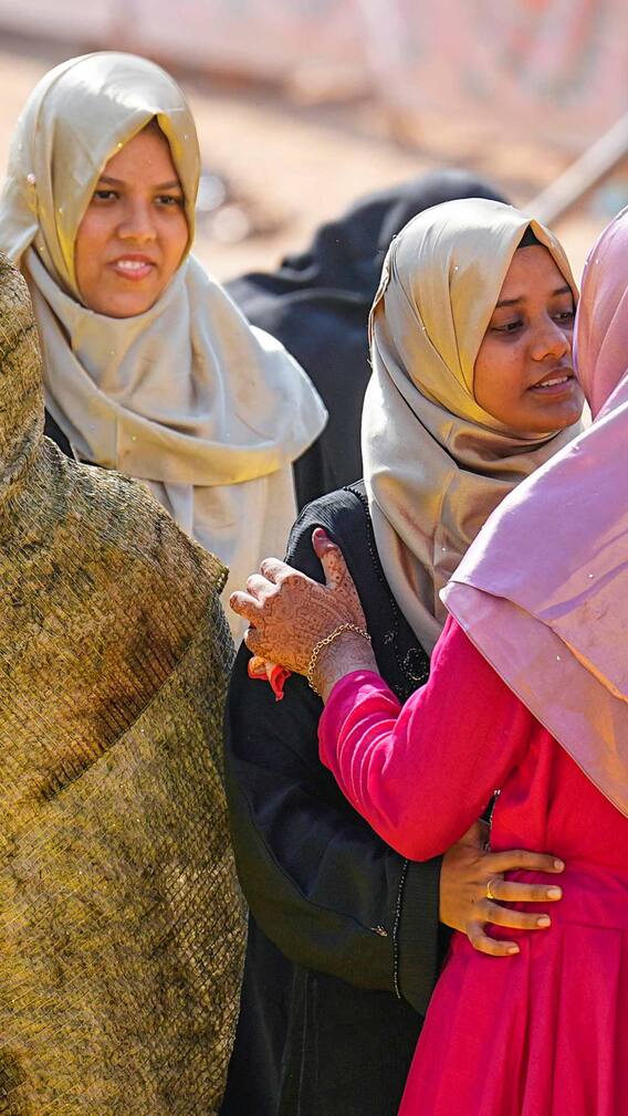 मुस्लिम महिलाएं क्यों लगाती हैं सिंदूर?