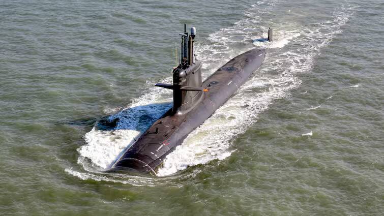 US Marine in LA: போர்க்களமாக மாறும் லாஸ் ஏஞ்சல்ஸ்.? கூடுதலாக கடற்படை குவிப்பு - ட்ரம்ப்புக்கு எதிராக வழக்கு