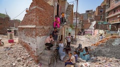 Delhi Demolition Drive: DDA Razes Over 300 Houses In Govindpuri's Bhoomiheen Camp