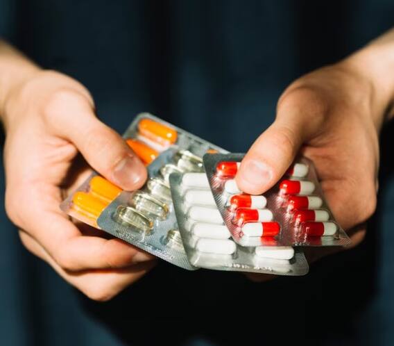 ਭੁੱਕੀ ਨਾ ਮਿਲਣ ਕਰਕੇ ਅਮਲੀਆਂ 'ਚ ਮੱਚਿਆ ਹੜਕੰਪ, 91 ਲੱਖ ਤੱਕ ਪਹੁੰਚੀ 'ਸਰਕਾਰੀ ਗੋਲੀਆਂ' ਦੀ ਖਪਤ