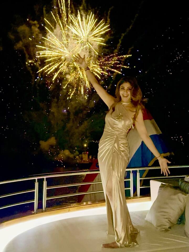 आज तिला केवळ एक अभिनेत्री म्हणूनच नाही तर एक यशस्वी व्यावसायिक महिला म्हणूनही पाहिले जाते.