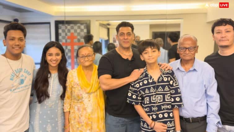 59 की उम्र में सलमान खान ने किया गजब ट्रांसफॉर्मेशन, एक्टर ने फ्लॉन्ट किया नया लुक, फैंस बोले- 'भाई इज बैक''