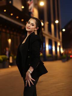 PHOTO: जन्नत झुबैरचा बॉसी अंदाज; पाहा खास फोटो!