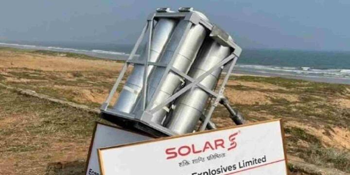 विशेषज्ञों का मानना है कि भर्गवास्त्र एक अनोखी तकनीक है जिसे दुनिया के कई देश विकसित करना चाहते हैं. यह कम लागत वाला, बहुस्तरीय और पूरी तरह स्वदेशी एंटी-ड्रोन सिस्टम है जिसे सफलतापूर्वक परीक्षण कर तैयार किया जा चुका है. Solar Defence and Aerospace Ltd के अनुसार, यह सिस्टम इस बात का प्रमाण है कि भारत अब विश्वस्तरीय रक्षा तकनीकें अपने दम पर बना सकता है.