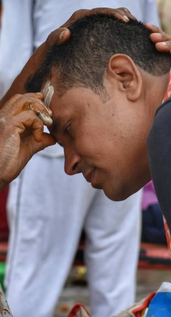 हिंदुओं की तरह क्या मुस्लिम भी लगाते हैं तिलक?