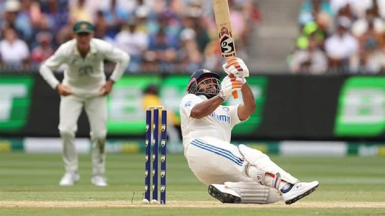sourav ganguly unhappy with rishabh pant shot selection big advice ahead india vs england test series 2025 ऋषभ पंत पर जमकर बरसे सौरव गांगुली, इंग्लैंड दौरे से पहले दे डाली अहम सलाह; जानें क्या कहा
