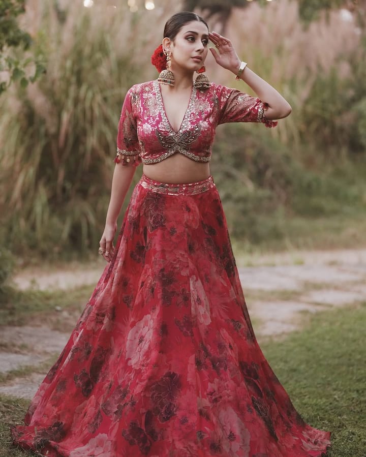 ईशा ने बताया कि उनके कई टारगेट हैं, जिसे वो अभी तक पूरा नहीं कर पाई हैं. उसे पूरा करने के बाद ही वो शादी करेंगी.