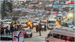 नैनीताल से लेकर ऋषिकेश तक लग रहा घंटों का जाम, इन जगहों पर बिना टेंशन घूमने जा सकते हैं आप