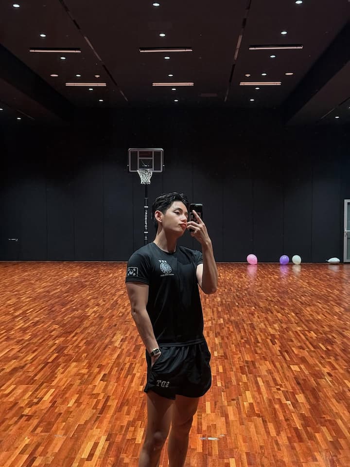 Jimin and Jungkook are set to be discharged on June 11, continuing the wave of returns.