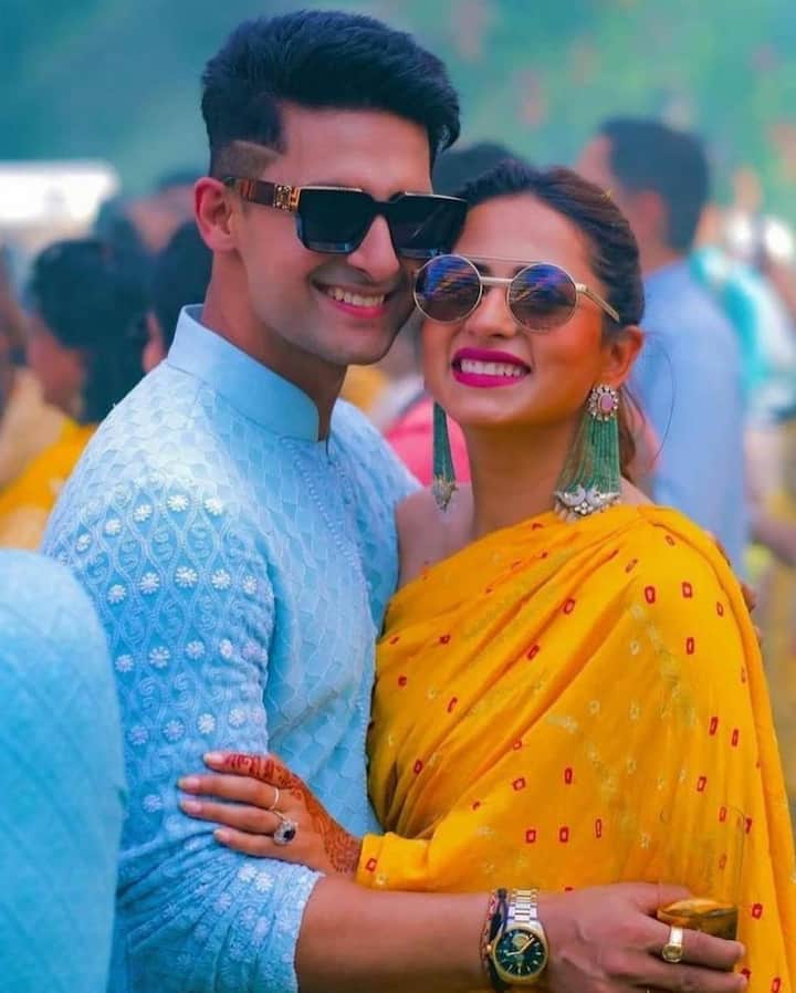 रवि दुबे और सरगुन मेहता ने हाल ही में मुंबई के बांद्रा वेस्ट में मौजूद फ्रीडा वन रेजिडेंशियल टावर की पूरी एक मंजिल लीज पर ली है.