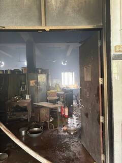 અમદાવાદ વિમાન દુર્ઘટના: પ્લેન BJ મેડિકલ કોલેજ હોસ્ટેલની કેન્ટીન સાથે ધડાકાભેર અથડાયું, જુઓ અંદરની ભયાનક તસવીરો