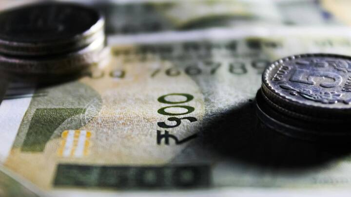 यूपीआई की शुरुआत साल 2016-17 में हुई थी. इसके बाद कोविड महामारी आई तो इसके इस्तेमाल ने ही जोर पकड़ा और ऑनलाइन ट्रांजेक्शन में जबरदस्त तेजी आई.