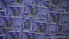 नोटबंदी के बाद कितना बढ़ गया कैश का फ्लो? आंकड़े जान लेंगे तो सिर पकड़ लेंगे आप