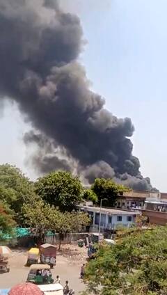 Plane Crashed near Ahmedabad Airport: అహ్మదాబాద్‌లో కూలిన ఎయిరిండియా విమానం - ప్రమాద తీవ్రతను తెలిపే ఫొటోలు ఇవే!