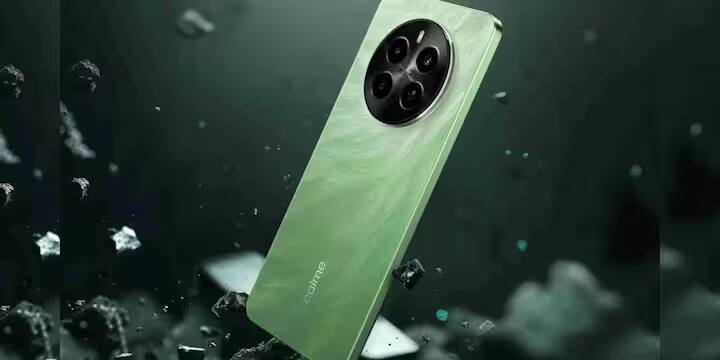 Realme P3x 5G कम बजट में बेहतरीन फीचर्स वाला फोन माना जाता है। यह IP68 और IP69 दोनों रेटिंग के साथ आता है। इसमें 6GB रैम और 128GB स्टोरेज है। 6.72 इंच की बड़ी डिस्प्ले के साथ इसमें MediaTek Dimensity 6400 प्रोसेसर और दमदार 6000mAh की बैटरी है। यह फोन 45W फास्ट चार्जिंग को सपोर्ट करता है और फ्लिपकार्ट पर सिर्फ 12,999 रुपये में उपलब्ध है।