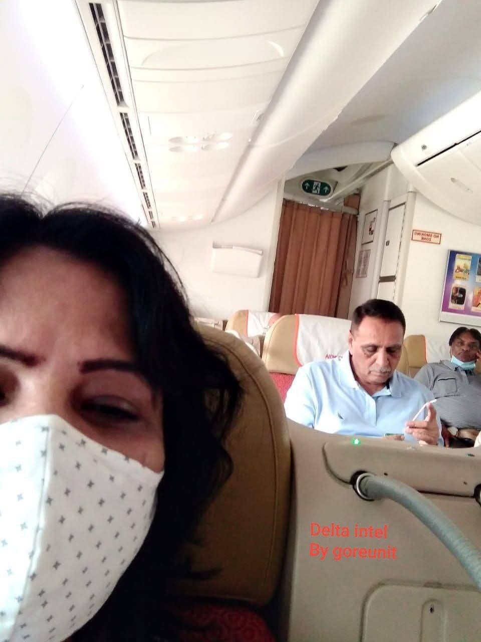 ahmedabad plane crash air india 171 boeing 787 8 vijay rupani first picture emerges અમદાવાદ પ્લેન ક્રેશ: દુર્ઘટનાગ્રસ્ત એર ઈન્ડિયાના વિમાનમાં પૂર્વ CM વિજય રૂપાણીનો આ ફોટો છે? જાણો સત્ય